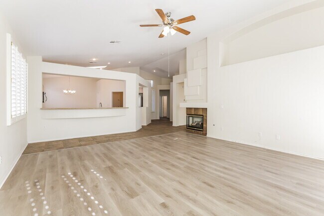 Foto del edificio - 45 Pangloss St