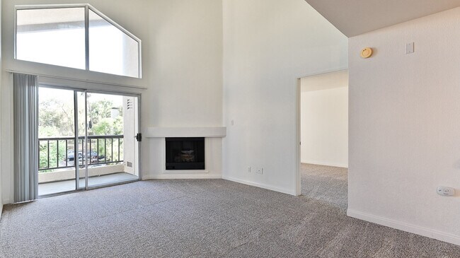 Foto del edificio - 5535 Canoga Ave