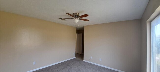 Building Photo - 13131 Rosemont Park Ln