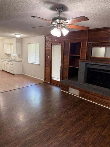 Building Photo - 1005 Fairfax Ct