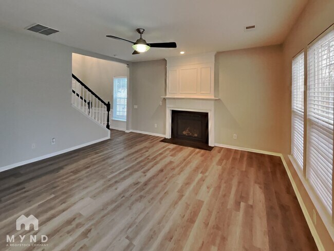 Foto del edificio - 11216 Cypress View Dr