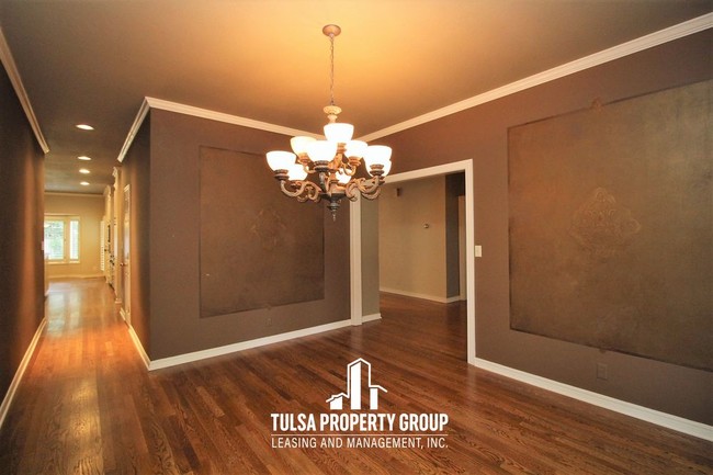 Building Photo - 3710 E 86th St Tulsa OK 74137
