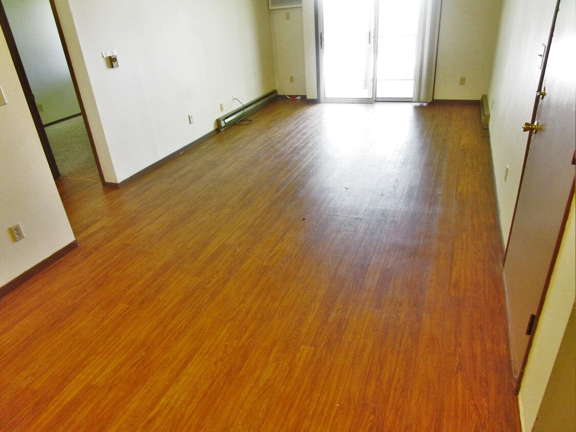 Primary Photo - 1390 Maricopa Dr