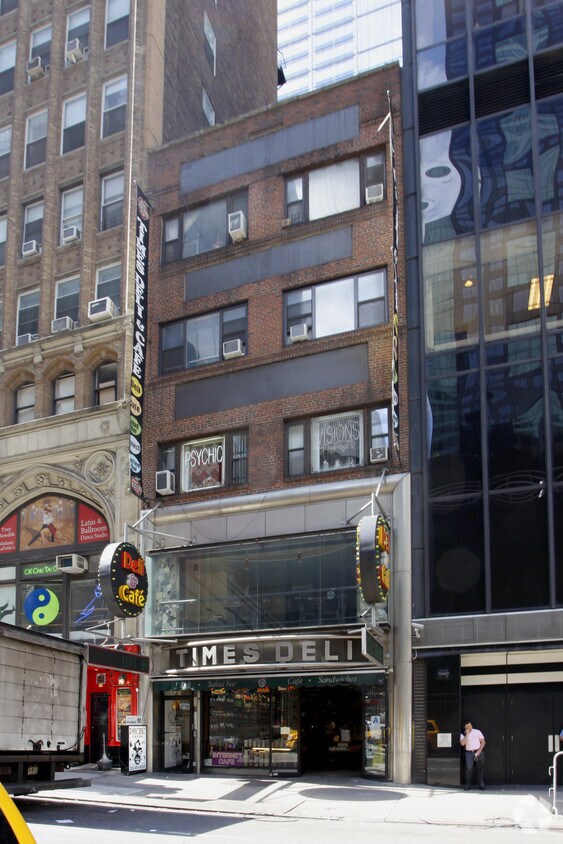 Foto principal - 158 W 44th St