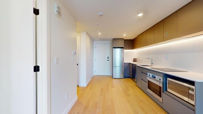 Building Photo - 1210 Rue Jeanne-Mance