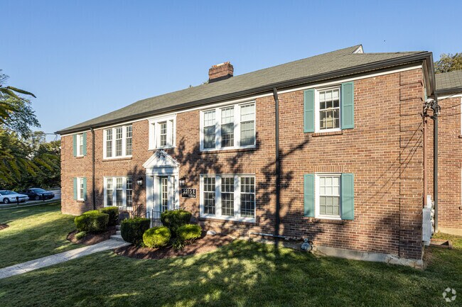 Building Photo - Avenue Willows 2 bed-1 bath with W/D inclu...