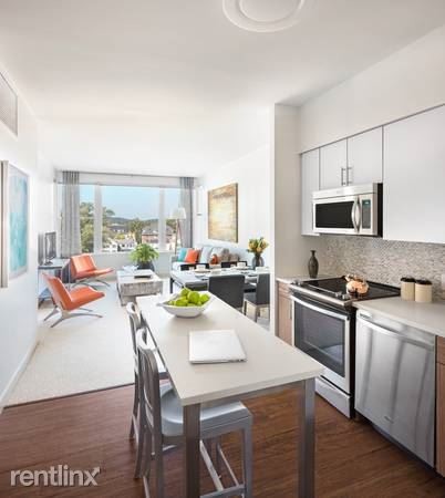 Foto del edificio - 2 br, 2 bath  - 1 Moody St