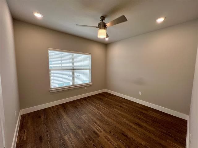 Foto del edificio - 714 N Plano Rd
