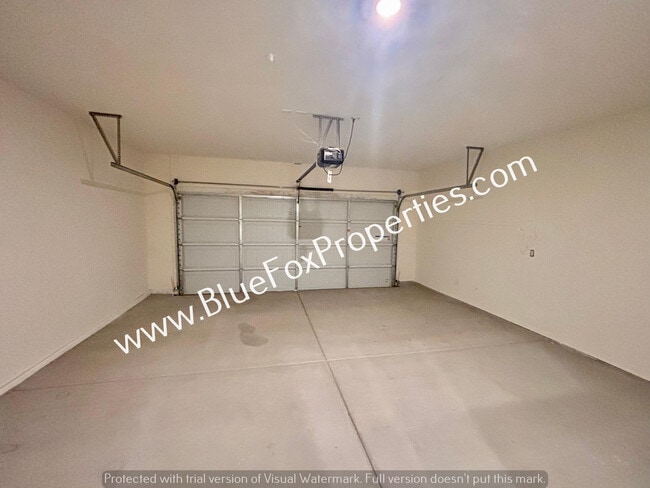 Building Photo - 7702 S Via Casa De Campo