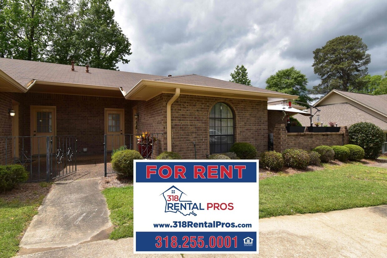 Foto principal - 2 Bed 2 Bath Townhouse in Ruston