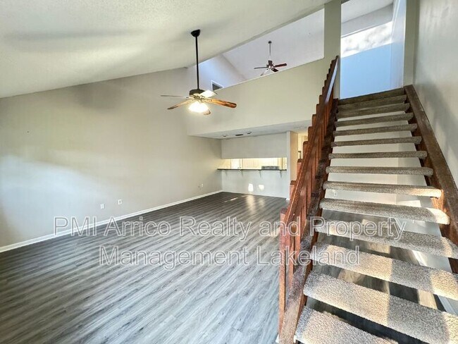 Foto del edificio - 3545 Raintree Way