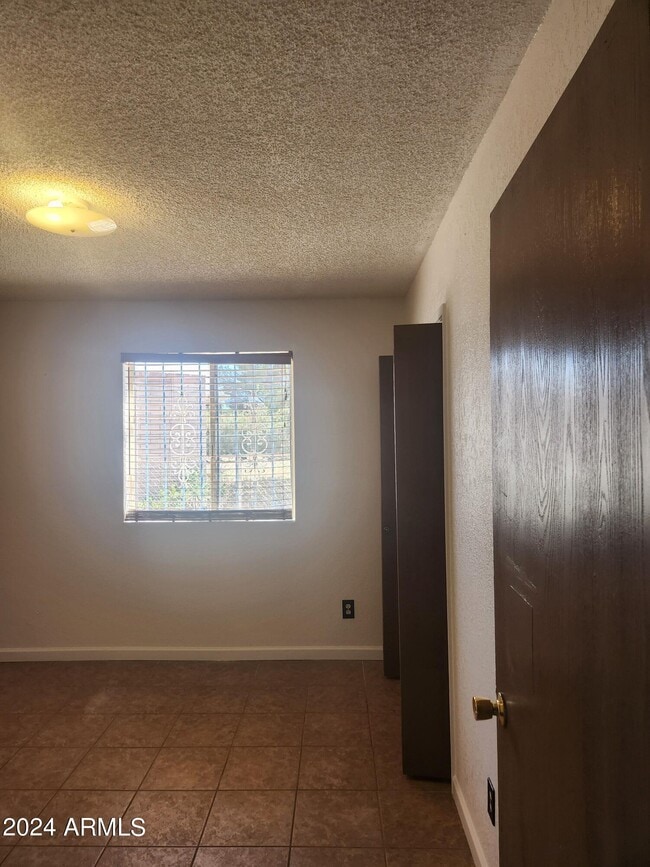 Building Photo - 4933 Marconi Dr