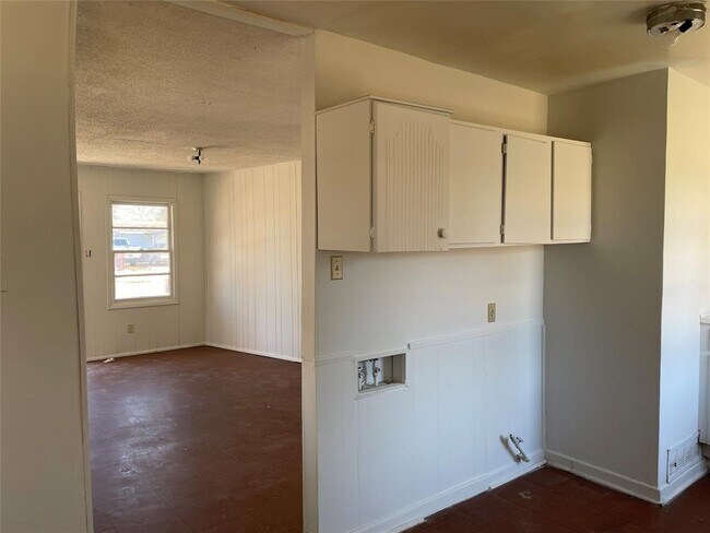 Building Photo - 2050 Fannin St
