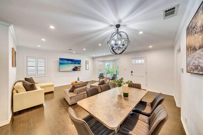 Foto del edificio - 17946 Valley Vista Blvd