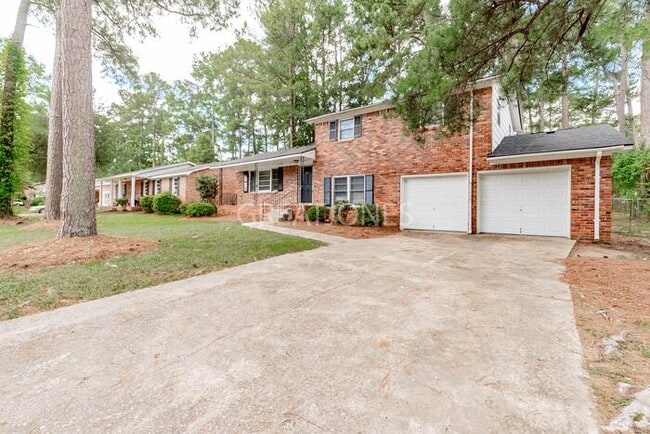 Foto del edificio - 4723 Misty Vale Ln