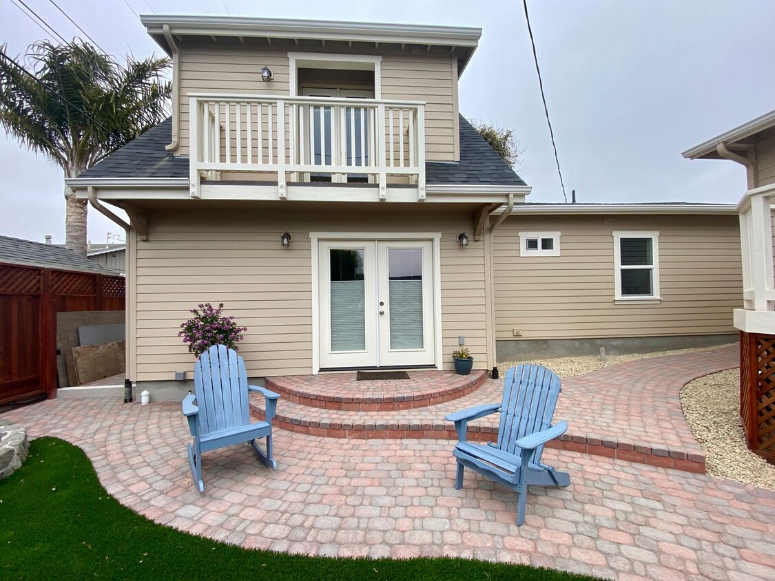 929 Mesa St Unit A, Morro Bay, CA 93442 Room for Rent in Morro Bay