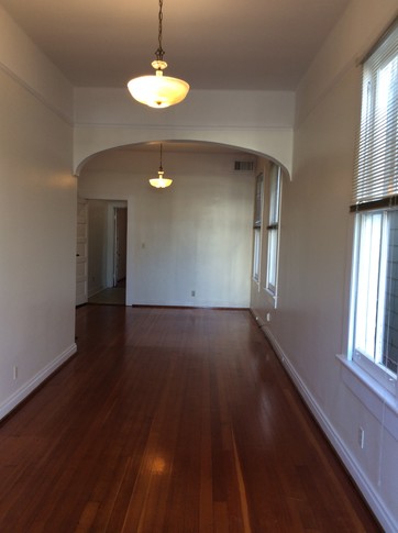 Building Photo - 816 State St