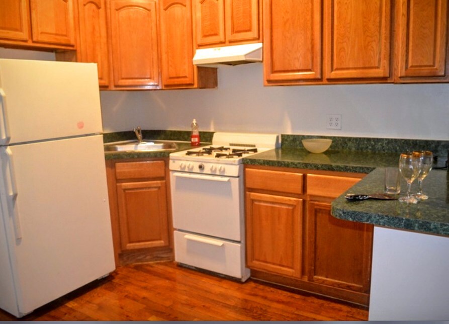 Foto principal - 2171 3rd Ave