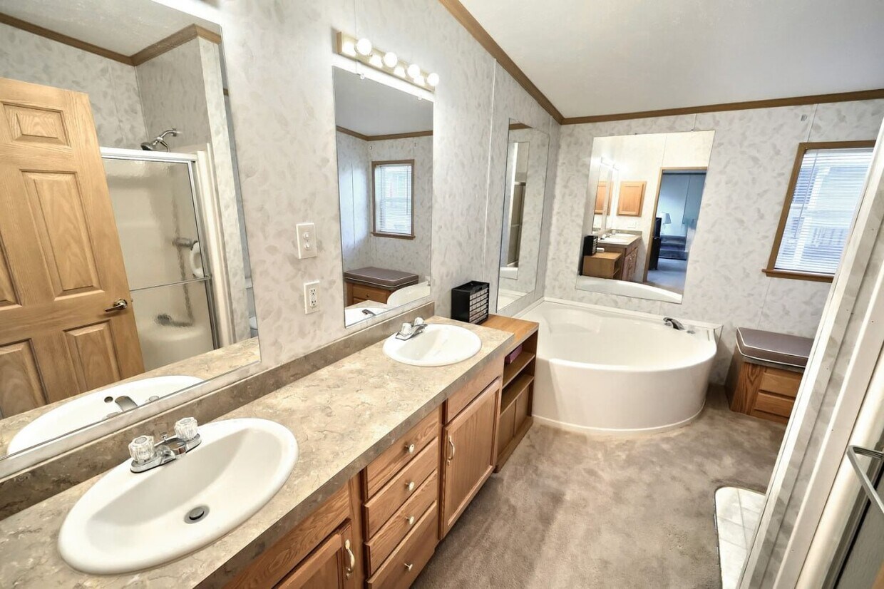 Foto principal - 3011 Faith Ln