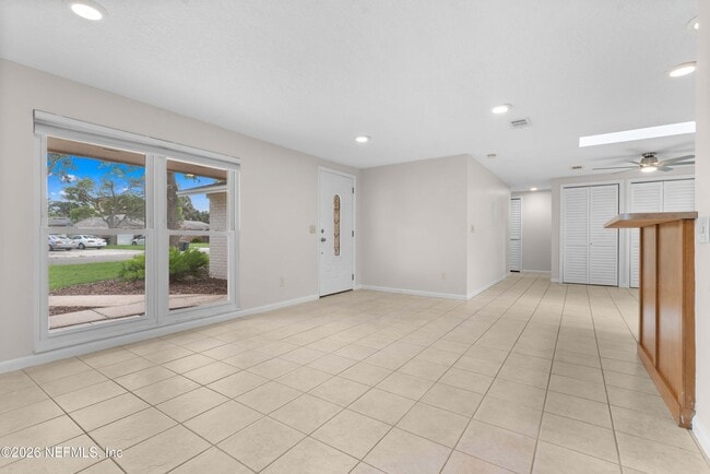 Building Photo - 250 Nautical Blvd S