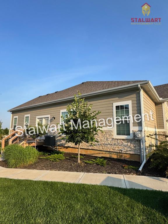 Foto del edificio - 15824 Riley St