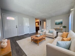 Building Photo - 4615 Picturesque Ct