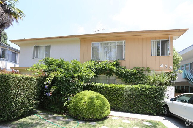 Building Photo - 436-438 S Oakhurst Dr