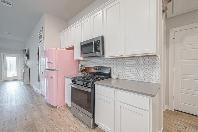 Building Photo - 1032 Brighton Orchards Ln