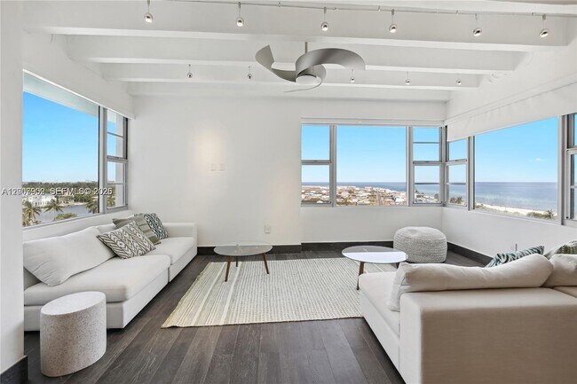 Foto del edificio - 5255 Collins Ave