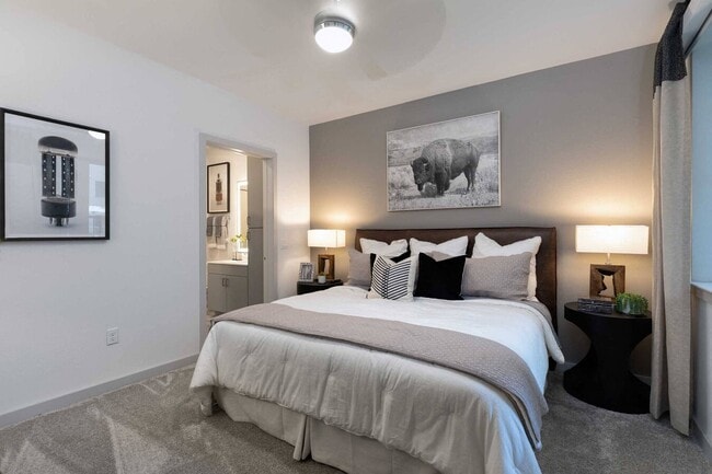 Building Photo - Now Leasing – Get Up to 4 Weeks Free!
