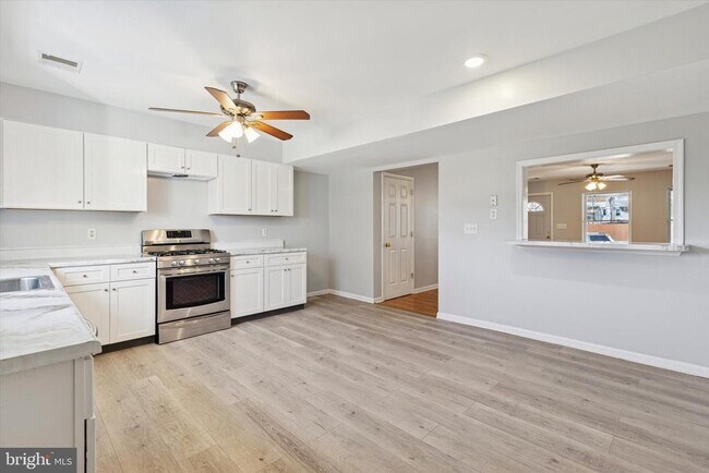 Foto del edificio - 908 Green St