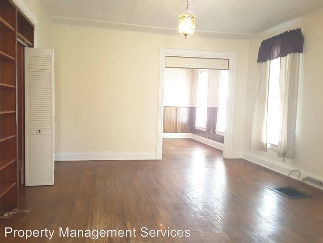 Building Photo - 3 br, 1 bath House - 406 Jefferson St