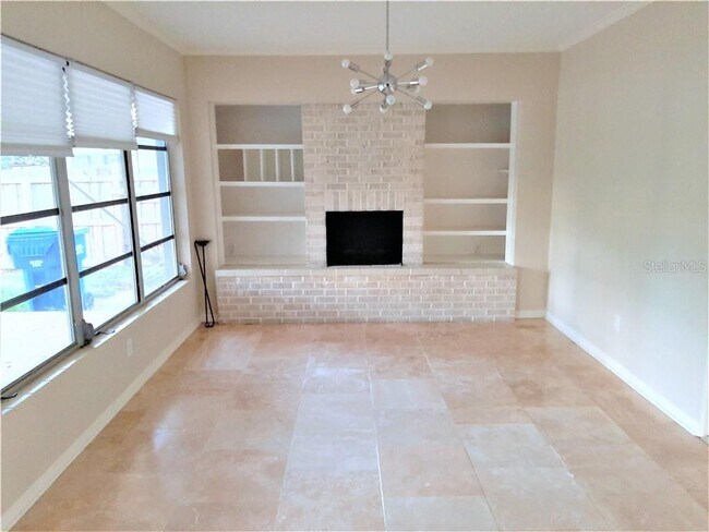 Foto del edificio - 1010 Bay Breeze Terrace