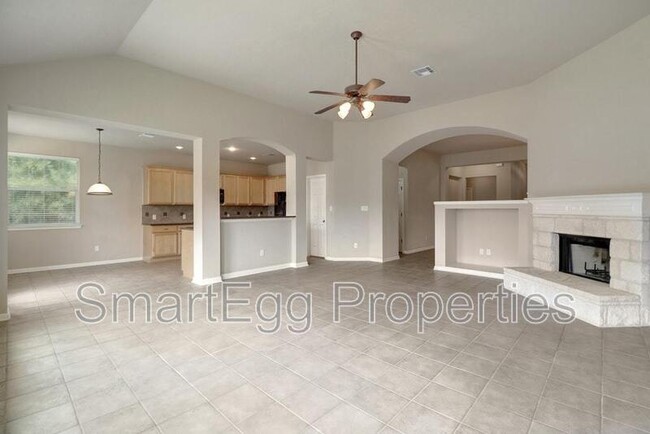 Building Photo - 1007 Linden Loop