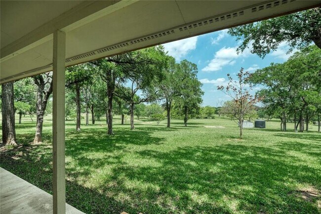 Foto del edificio - 2850 N Highway 183