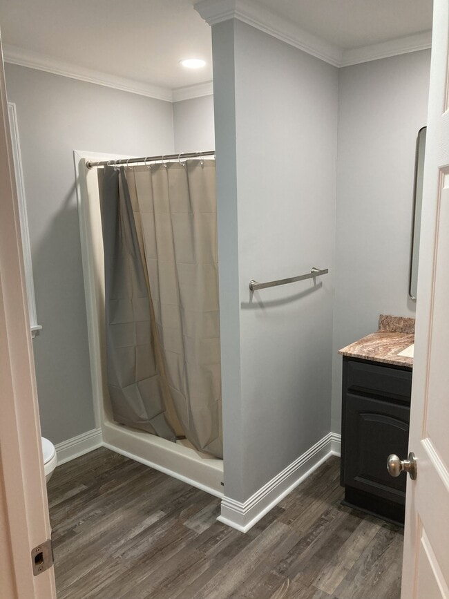 Foto del edificio - 321 Ismael Rd