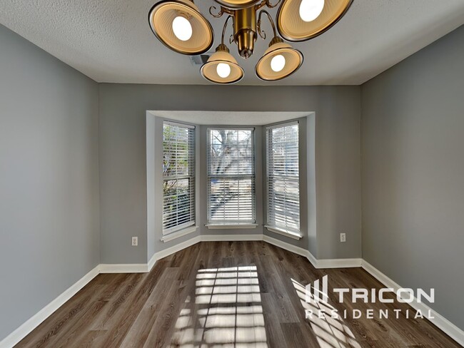 Foto del edificio - 2129 Serenity Dr NW