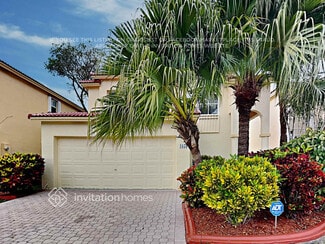 Building Photo - 1658 SW 158th Ave