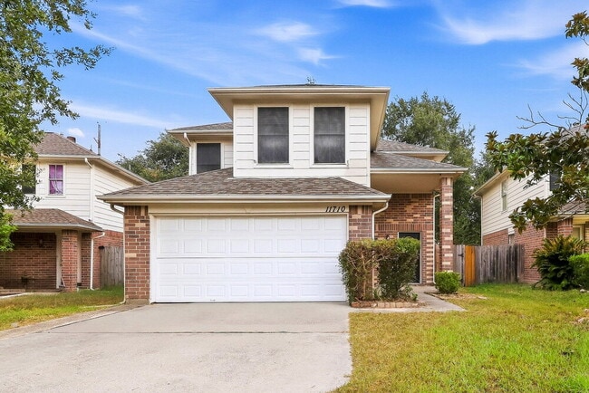 Building Photo - 11710 Sandy Stream Dr
