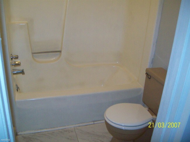 Foto del edificio - 3 br, 1 bath House - 3064 Kettering Hts