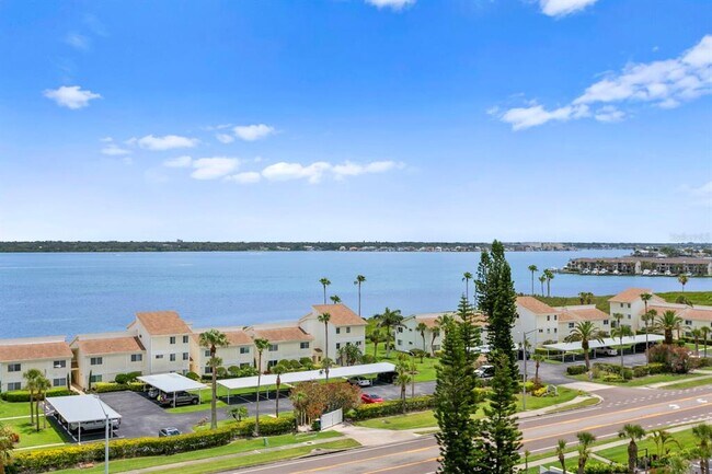 Foto del edificio - 1430 Gulf Blvd