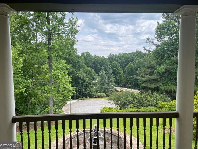 Foto del edificio - 612 Graystone Ct