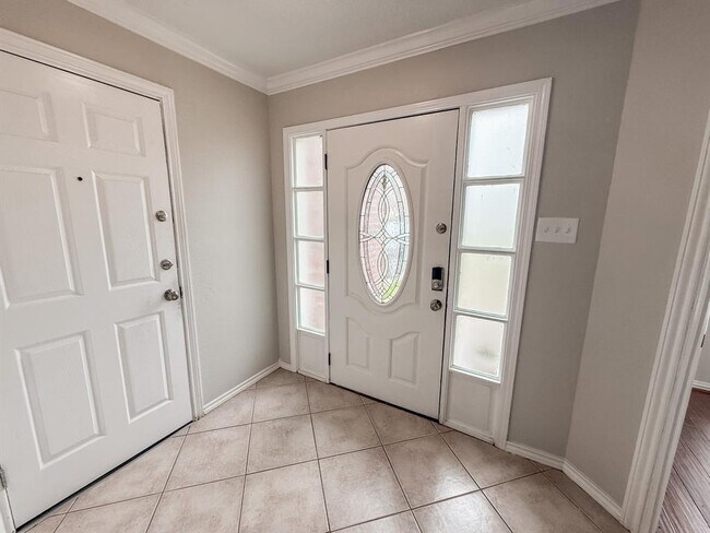 Building Photo - 4521 Allegro Dr
