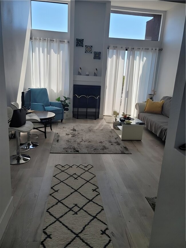 Building Photo - 7826 Topanga Canyon Blvd