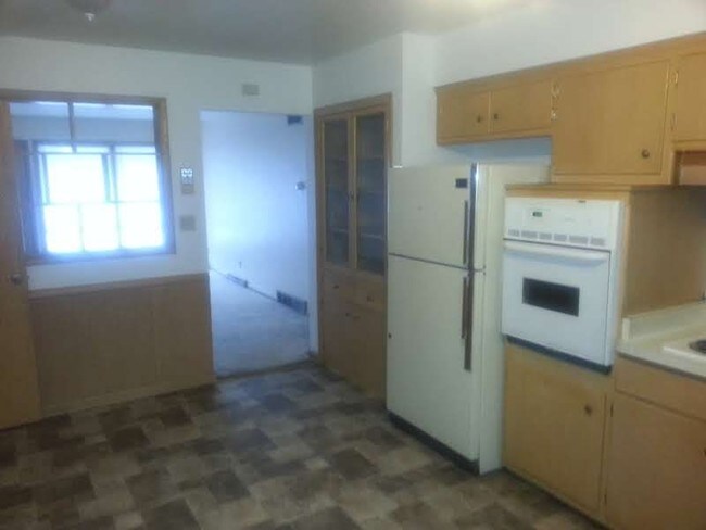 Building Photo - 7328 W Honey Creek Drive - 2 Bedroom Lower
