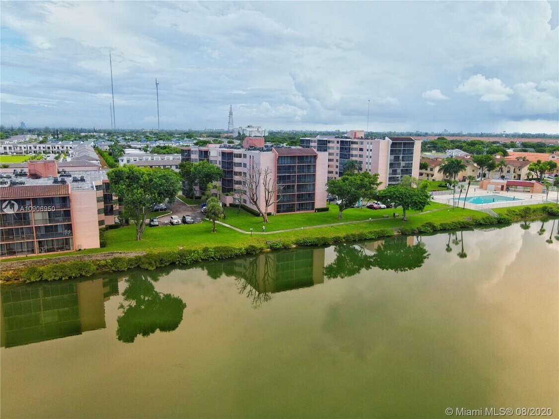 20850 San Simeon Way Unit 4035, Miami, FL 33179 Condo for Rent in