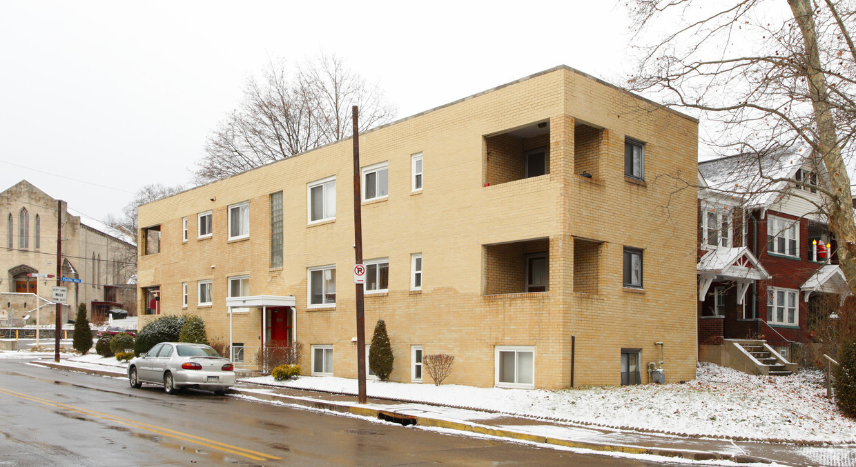 Building Photo - 7619 Forbes Ave