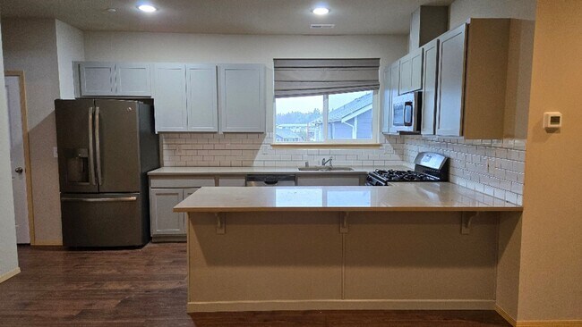 Foto del edificio - 4 Bedroom in Pinnacle Peak