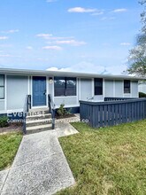 Building Photo - 114 Safe Harbor Dr