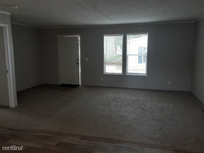 Building Photo - 3 br, 2 bath House - 6110 College Ave